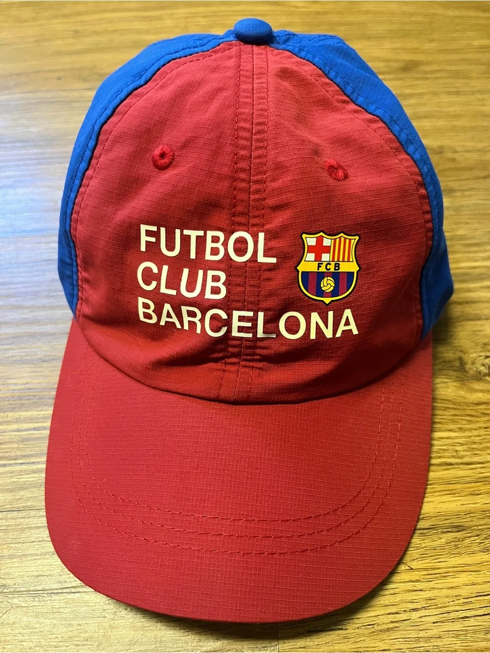 FC Barcelona El Cant del Barca Hat Cap and Navy Striped Fringe Knit Scarf Set